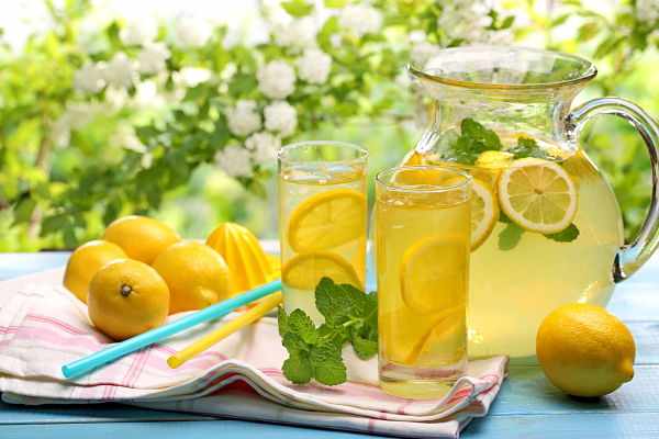 лимон и лимонад однокоренные слова